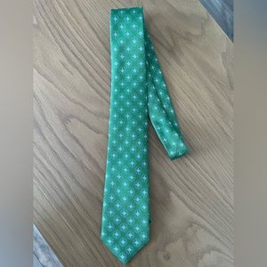 David Donahue- Green Silk Tie